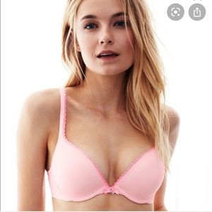 Body by Victoria’s Secret Push up Bra